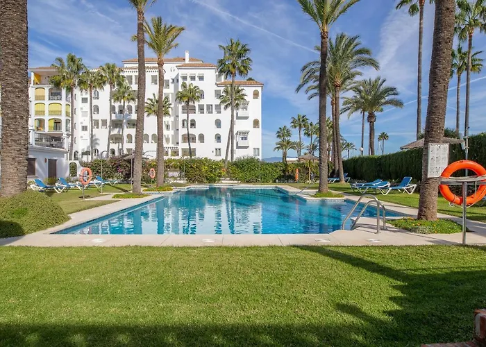 2261-Superb Apt On The Beach, On Duquesa Harbour