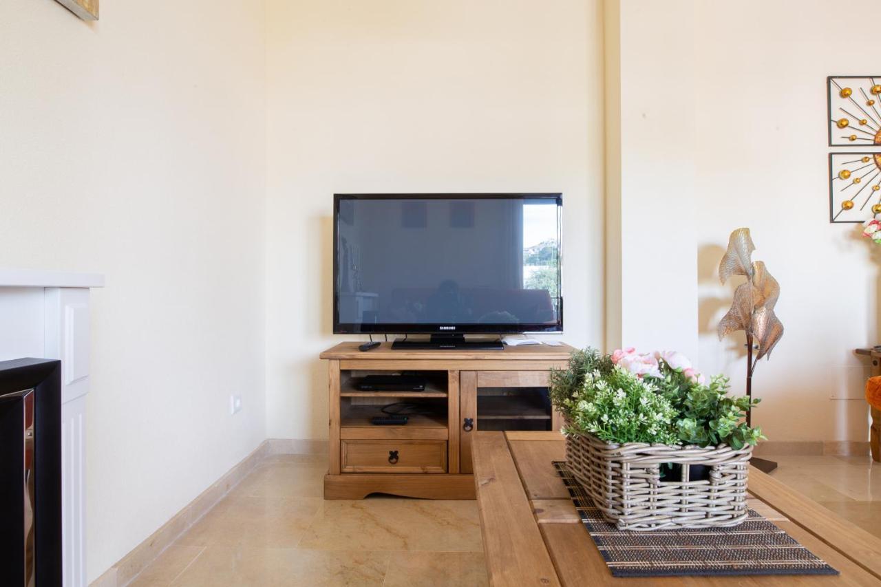 2261-superb On The Beach, On Duquesa Harbour * Manilva